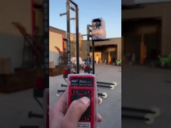 ईंट उठानेवाला